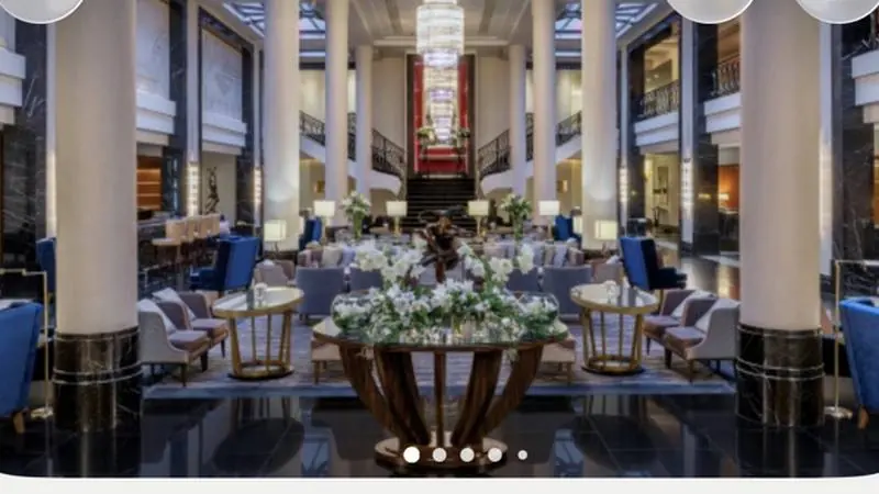 Corinthia Hotel