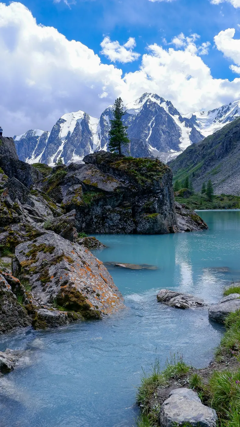 Altai mountain lake